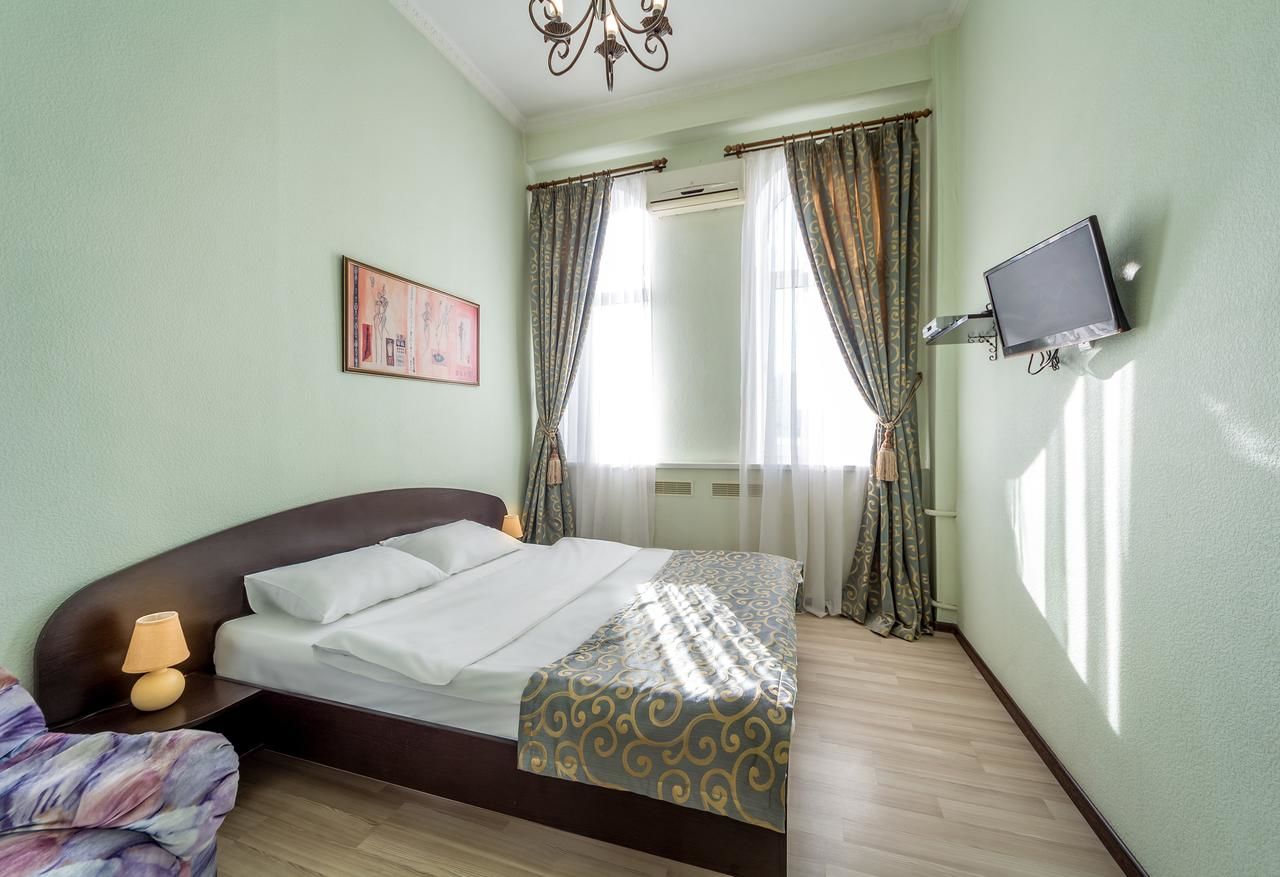 Апартаменты DayFlat Apartments Olimpiyska Area Киев-14
