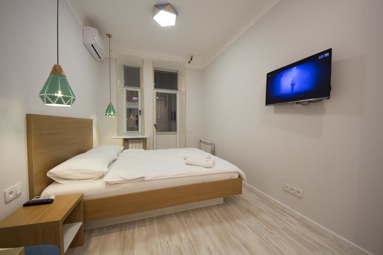 Апартаменты DayFlat Apartments Olimpiyska Area Киев-45