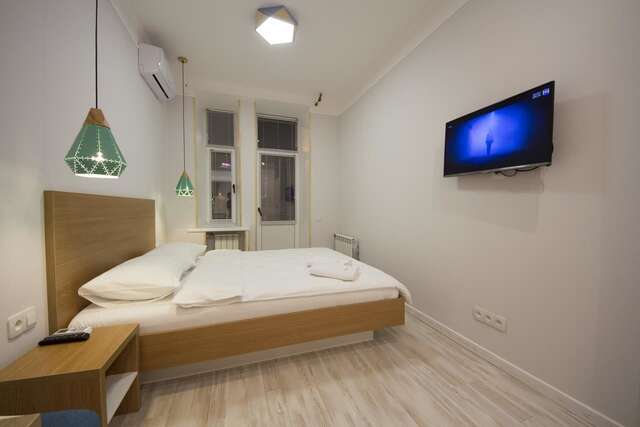 Апартаменты DayFlat Apartments Olimpiyska Area Киев-44